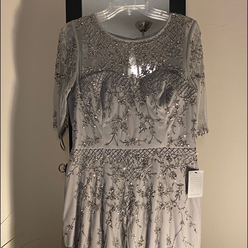 Adrianna Papell Knee Length Gray Beaded Dress
